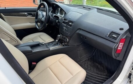 Mercedes-Benz C-Класс, 2007 год, 1 200 000 рублей, 24 фотография