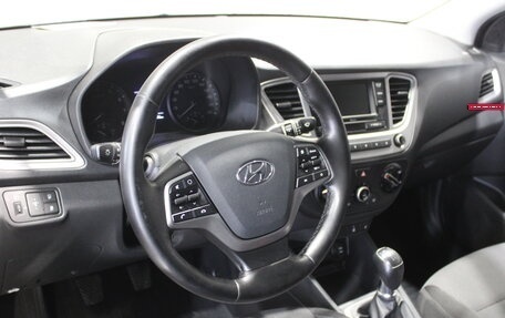 Hyundai Solaris II рестайлинг, 2019 год, 1 270 000 рублей, 5 фотография