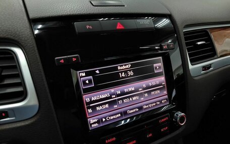 Volkswagen Touareg III, 2011 год, 2 060 000 рублей, 7 фотография