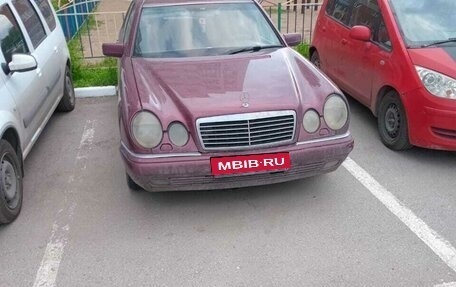 Mercedes-Benz E-Класс, 1997 год, 265 000 рублей, 1 фотография