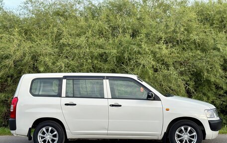 Toyota Probox I, 2010 год, 795 000 рублей, 2 фотография