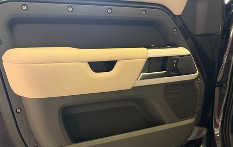 Land Rover Defender II, 2023 год, 12 500 000 рублей, 18 фотография