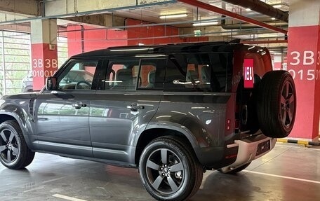 Land Rover Defender II, 2023 год, 12 500 000 рублей, 6 фотография