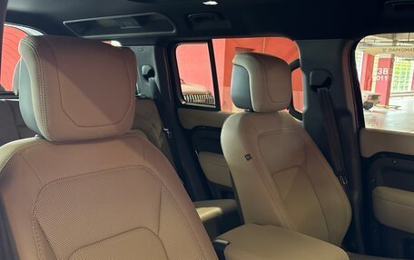 Land Rover Defender II, 2023 год, 12 500 000 рублей, 23 фотография