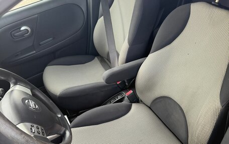 Nissan Note II рестайлинг, 2011 год, 900 000 рублей, 16 фотография