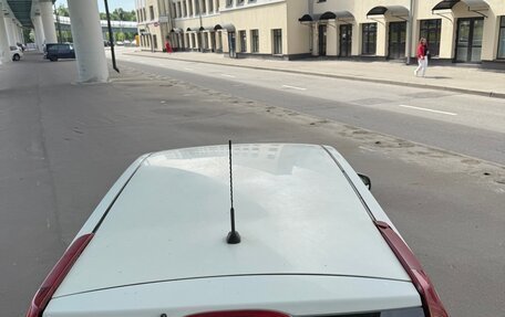 Nissan Note II рестайлинг, 2011 год, 900 000 рублей, 24 фотография