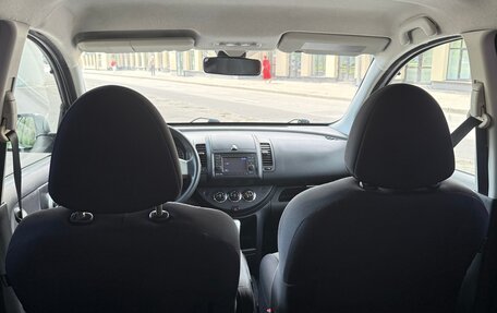 Nissan Note II рестайлинг, 2011 год, 900 000 рублей, 22 фотография