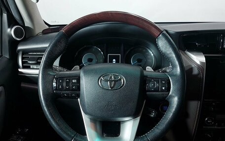 Toyota Fortuner II, 2019 год, 3 188 000 рублей, 13 фотография