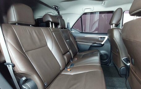 Toyota Fortuner II, 2019 год, 3 188 000 рублей, 16 фотография