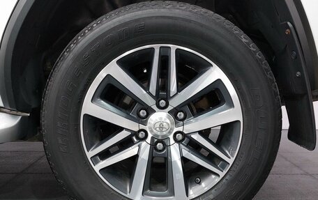 Toyota Fortuner II, 2019 год, 3 188 000 рублей, 20 фотография