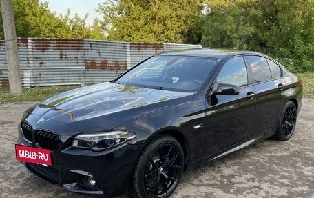 BMW 5 серия, 2012 год, 2 550 000 рублей, 3 фотография