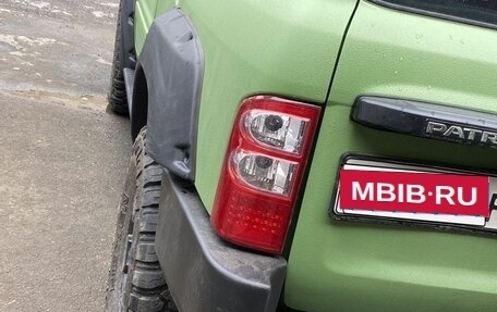 Nissan Patrol, 2000 год, 1 700 000 рублей, 8 фотография