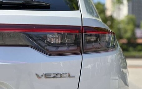 Honda Vezel, 2022 год, 1 610 000 рублей, 8 фотография