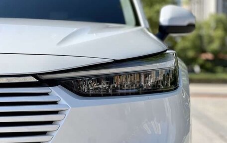Honda Vezel, 2022 год, 1 610 000 рублей, 9 фотография