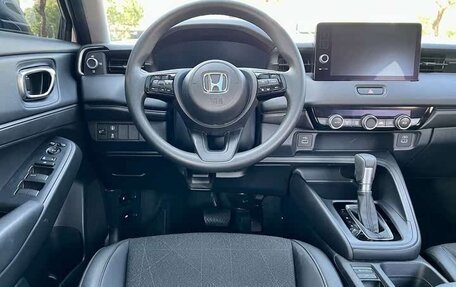 Honda Vezel, 2022 год, 1 610 000 рублей, 12 фотография