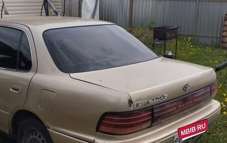 Toyota Camry V30, 1993 год, 190 000 рублей, 2 фотография