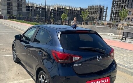 Mazda Demio IV, 2018 год, 1 500 000 рублей, 4 фотография