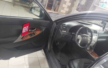 Toyota Camry, 2010 год, 1 320 000 рублей, 5 фотография