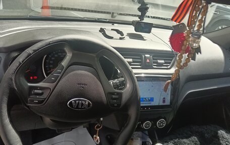 KIA Rio III рестайлинг, 2017 год, 1 300 000 рублей, 10 фотография