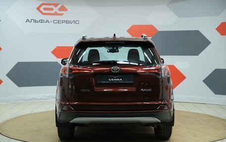 Toyota RAV4, 2019 год, 2 390 000 рублей, 6 фотография