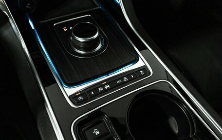 Jaguar XE I рестайлинг, 2016 год, 1 979 010 рублей, 19 фотография