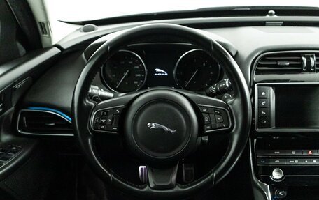 Jaguar XE I рестайлинг, 2016 год, 1 979 010 рублей, 21 фотография