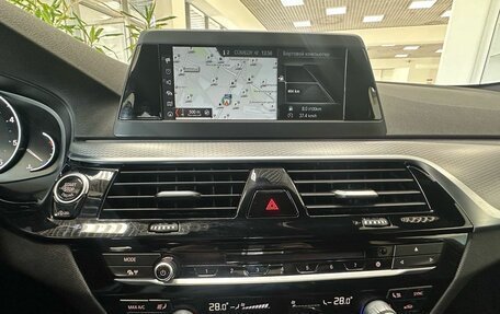 BMW 5 серия, 2018 год, 3 650 000 рублей, 17 фотография