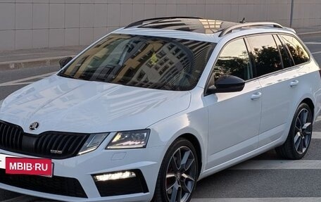 Skoda Octavia RS, 2019 год, 2 980 000 рублей, 1 фотография