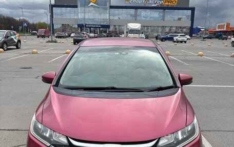 Honda Fit III, 2018 год, 1 200 000 рублей, 1 фотография