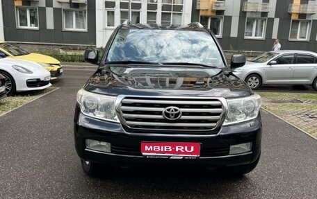 Toyota Land Cruiser 200, 2011 год, 3 100 000 рублей, 1 фотография
