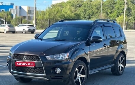 Mitsubishi Outlander III рестайлинг 3, 2011 год, 1 235 000 рублей, 1 фотография