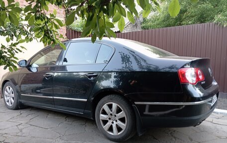 Volkswagen Passat B6, 2007 год, 680 000 рублей, 2 фотография