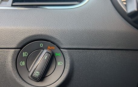 Skoda Octavia RS, 2019 год, 2 980 000 рублей, 13 фотография