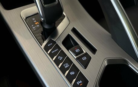 Geely Coolray I, 2022 год, 1 750 000 рублей, 24 фотография