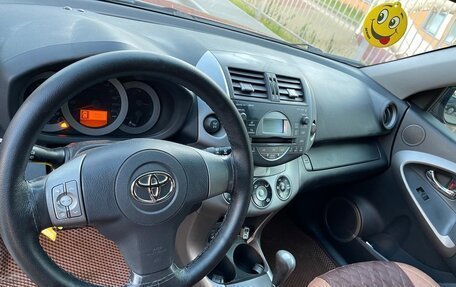 Toyota RAV4, 2006 год, 1 150 000 рублей, 15 фотография