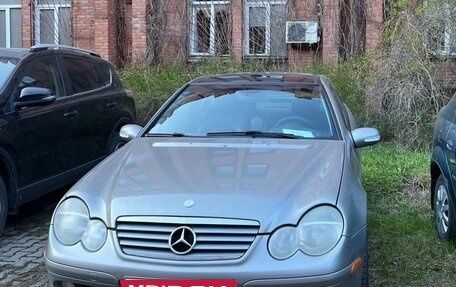 Mercedes-Benz C-Класс, 2002 год, 395 000 рублей, 4 фотография