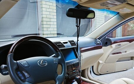 Lexus LS IV, 2008 год, 1 980 000 рублей, 11 фотография