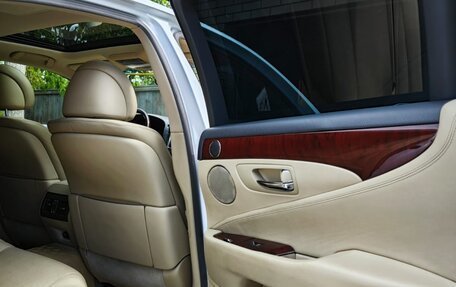 Lexus LS IV, 2008 год, 1 980 000 рублей, 14 фотография