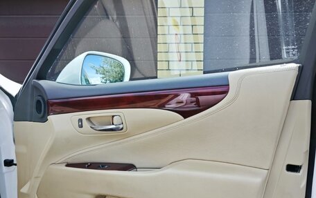 Lexus LS IV, 2008 год, 1 980 000 рублей, 16 фотография
