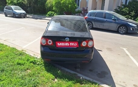Volkswagen Jetta VI, 2009 год, 535 000 рублей, 3 фотография