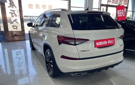 Skoda Kodiaq I, 2022 год, 2 000 000 рублей, 4 фотография