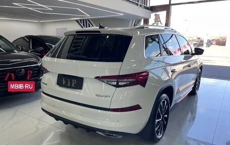 Skoda Kodiaq I, 2022 год, 2 000 000 рублей, 6 фотография