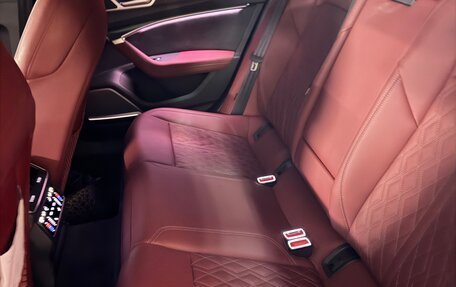 Audi S6, 2020 год, 9 000 000 рублей, 10 фотография