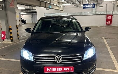 Volkswagen Passat B7, 2013 год, 1 400 000 рублей, 14 фотография