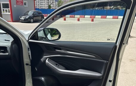 Haval F7x I, 2022 год, 2 200 000 рублей, 8 фотография