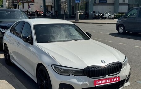 BMW 3 серия, 2019 год, 3 550 000 рублей, 10 фотография