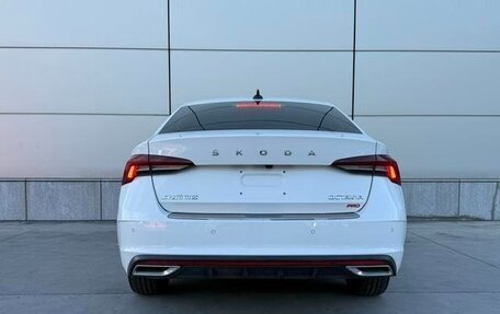 Skoda Octavia IV, 2022 год, 2 200 000 рублей, 4 фотография