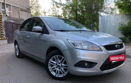 Ford Focus II рестайлинг, 2008 год, 700 000 рублей, 3 фотография