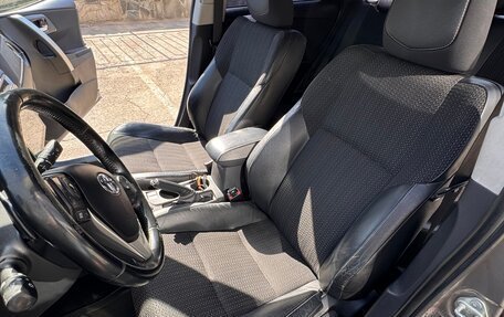 Toyota Auris II, 2013 год, 1 550 000 рублей, 24 фотография