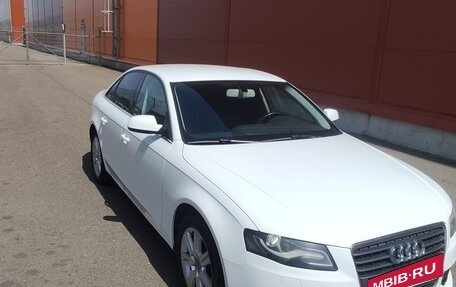Audi A4, 2010 год, 950 000 рублей, 3 фотография